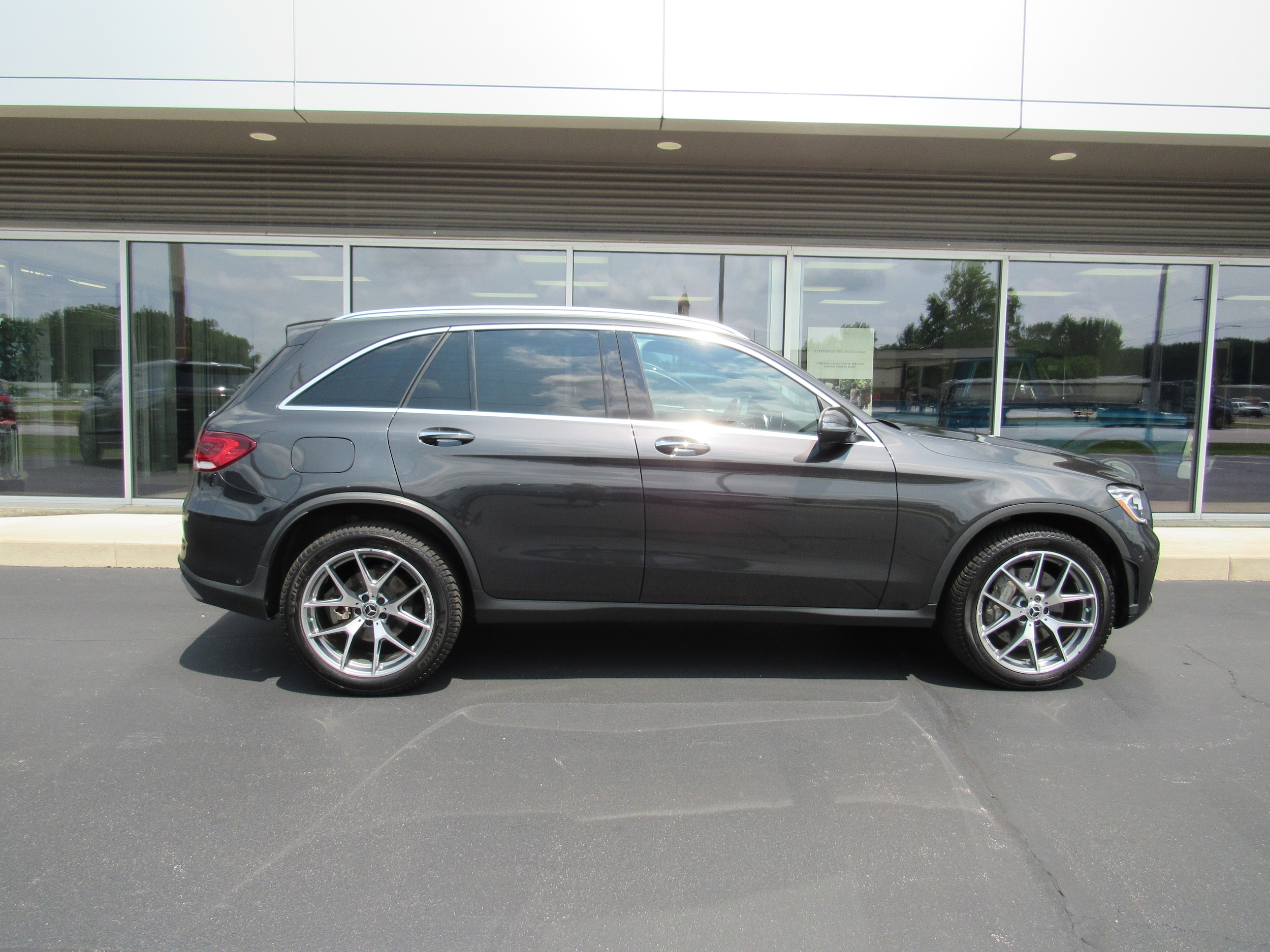 2022 Mercedes-Benz GLC