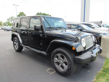 2017 Jeep Wrangler Unlimited Sahara Sahara 4x4