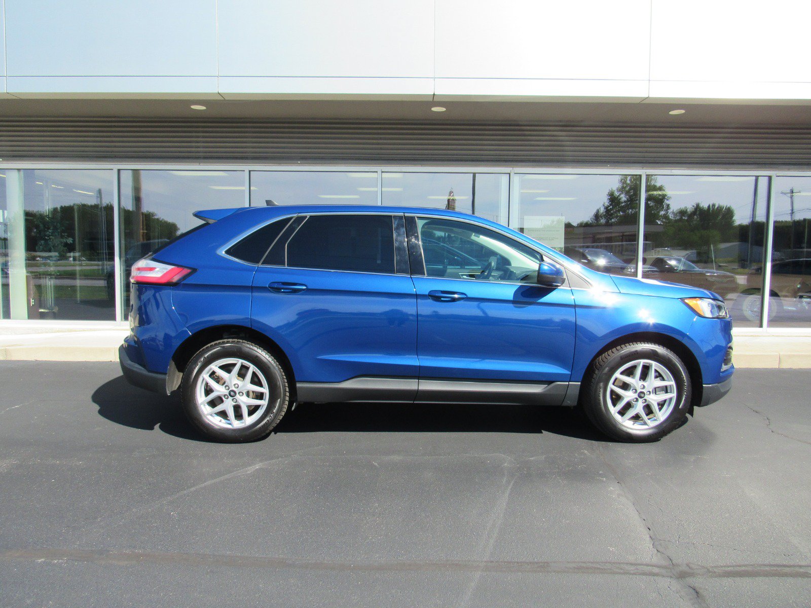 2024 Ford Edge