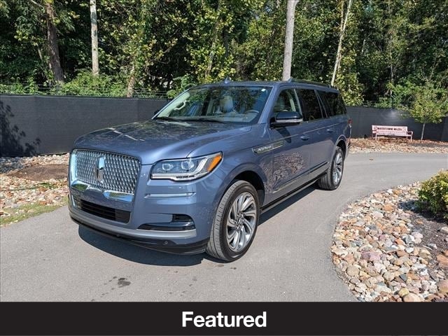2023 Lincoln Navigator