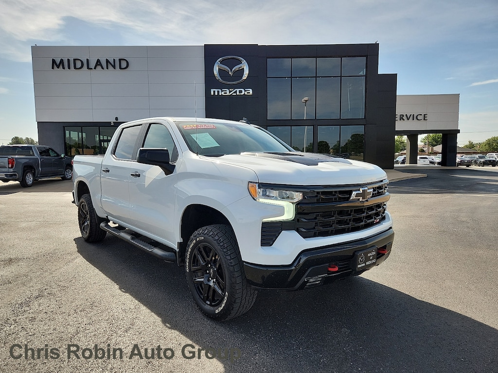 Used 2025 Chevrolet Silverado 1500 LT Trail Boss Truck Crew Cab