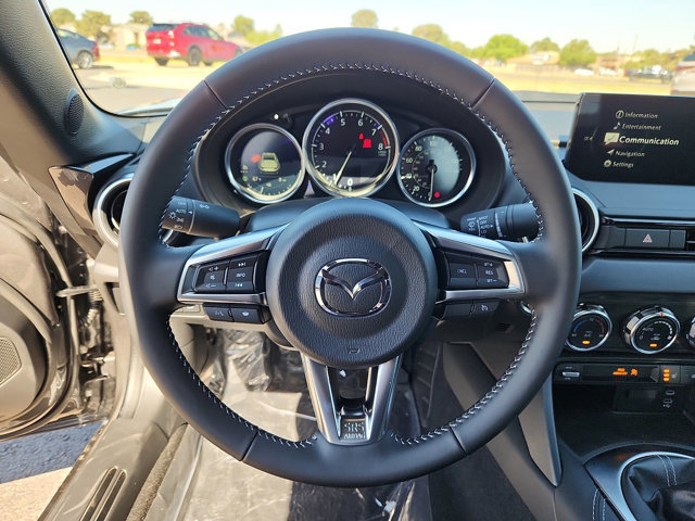 2026 Mazda MX-5 Miata RF Grand Touring - Photo 16
