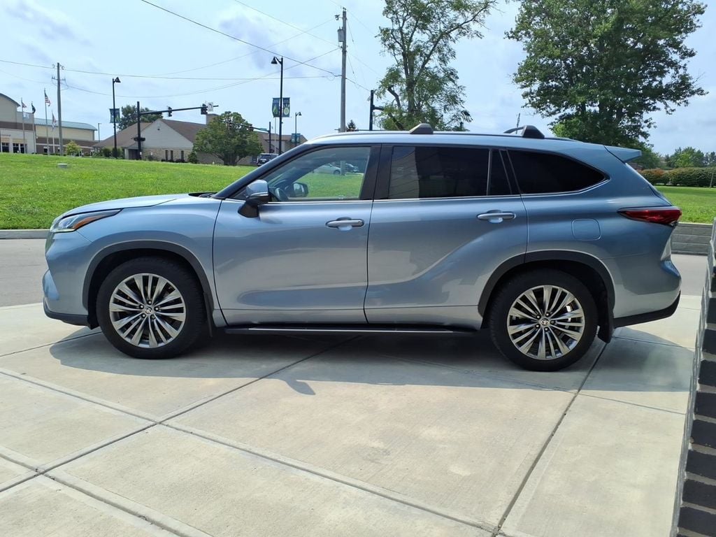 Used 2020 Toyota Highlander Platinum SUV