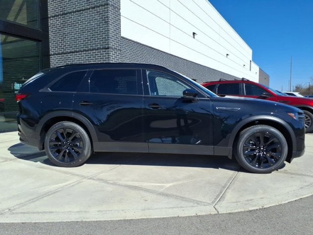 2026 Mazda CX-90 Premium Package - Photo 8