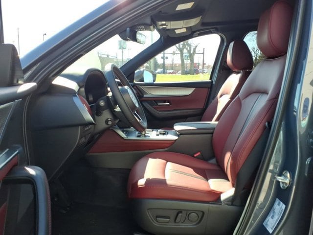 2026 Mazda CX-70 Premium Package - Photo 13