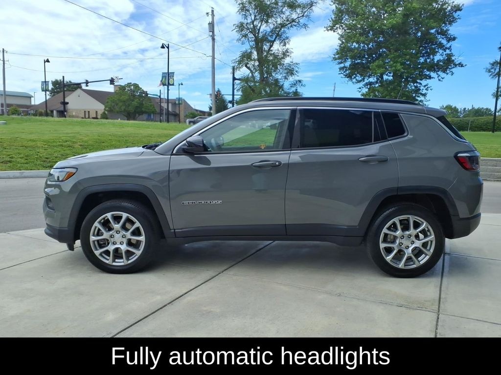 Used 2023 Jeep Compass Latitude Lux SUV