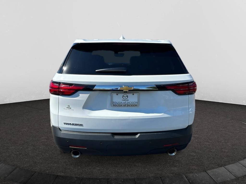 Used 2022 Chevrolet Traverse LS w/1FL SUV