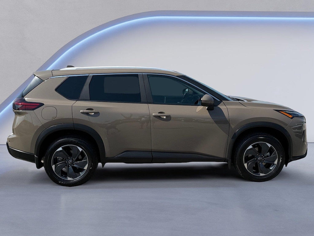 Used 2024 Nissan Rogue SV SUV