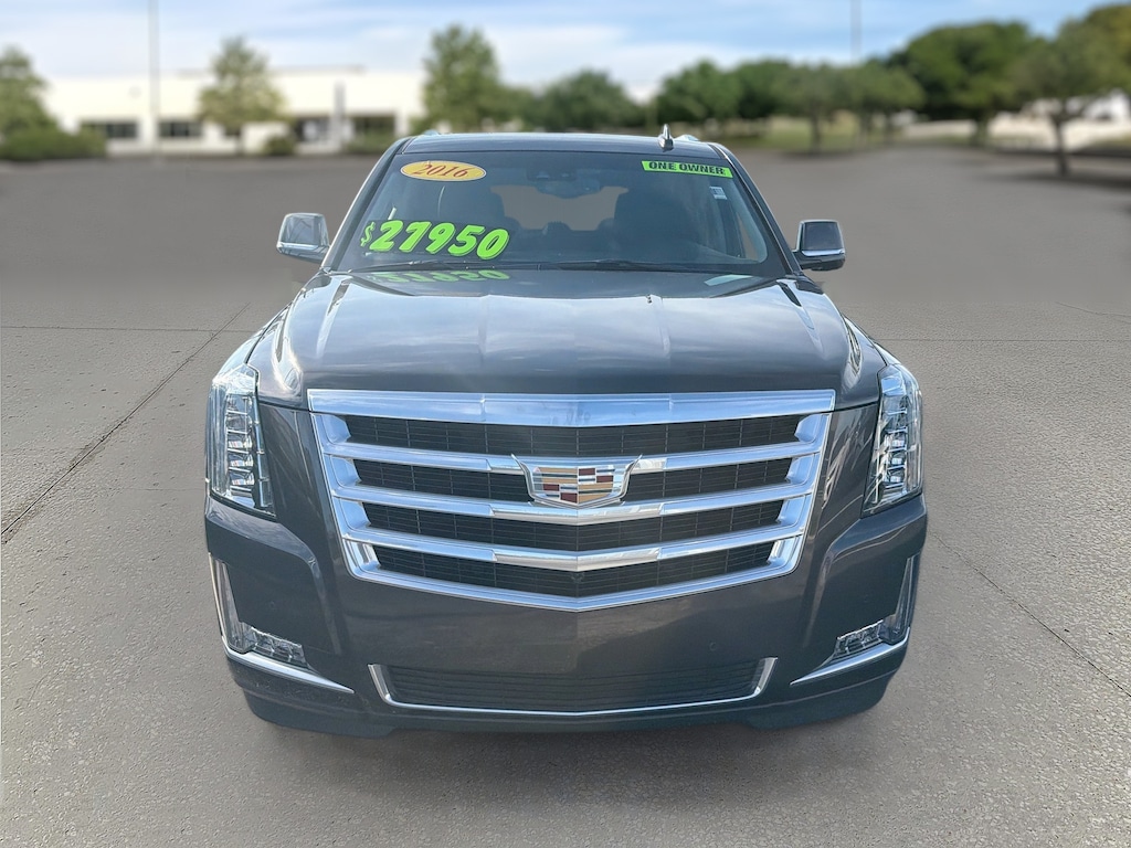 Used 2016 Cadillac Escalade 4WD Luxury Collection SUV