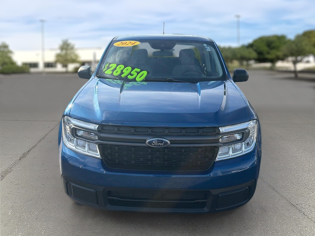 Used 2024 Ford Maverick XLT FWD Supercrew Truck SuperCrew