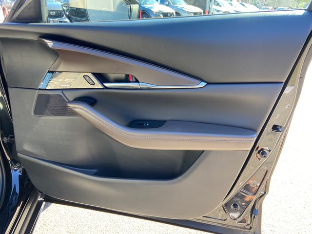 2025 Mazda CX-30 Premium - Photo 26
