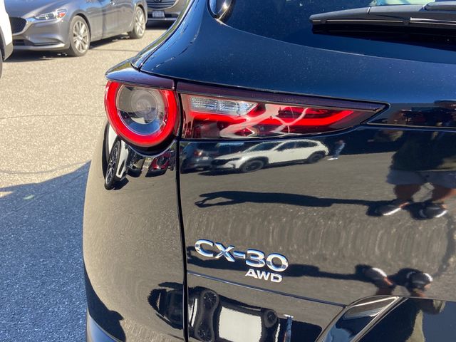 2025 Mazda CX-30 Premium - Photo 31