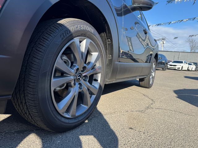 2025 Mazda CX-30 Premium - Photo 9