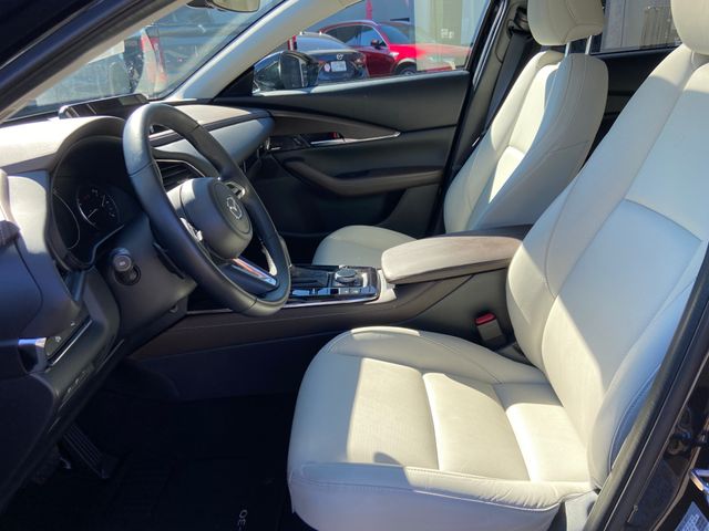 2025 Mazda CX-30 Premium - Photo 21