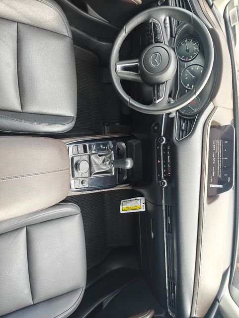 2025 Mazda CX-30 Premium - Photo 12
