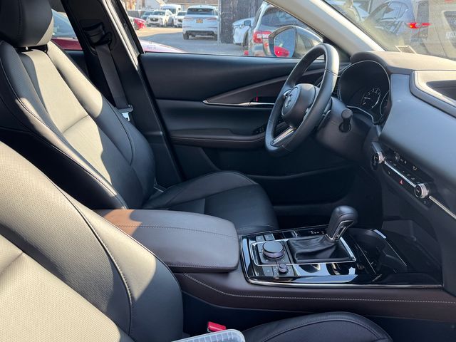 2025 Mazda CX-30 Premium - Photo 29