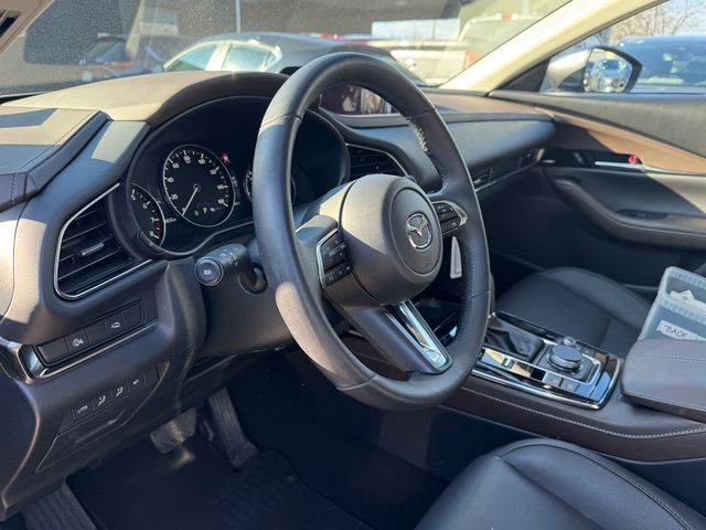 2025 Mazda CX-30 Premium - Photo 24
