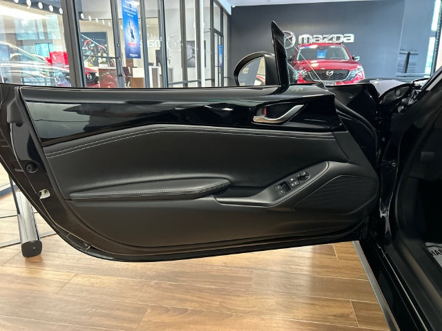 2026 Mazda MX-5 Miata Grand Touring - Photo 8