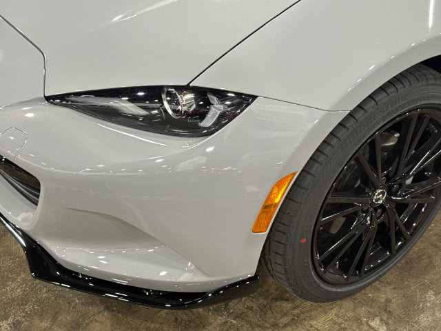 2026 Mazda MX-5 Miata Club - Photo 9