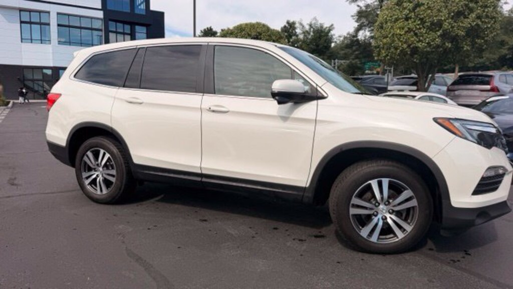 Used 2017 Honda Pilot EX-L SUV