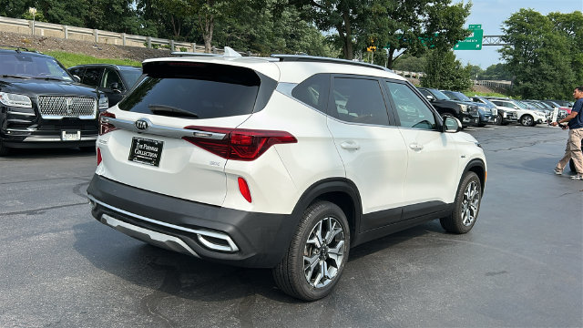 Used 2021 Kia Seltos EX SUV