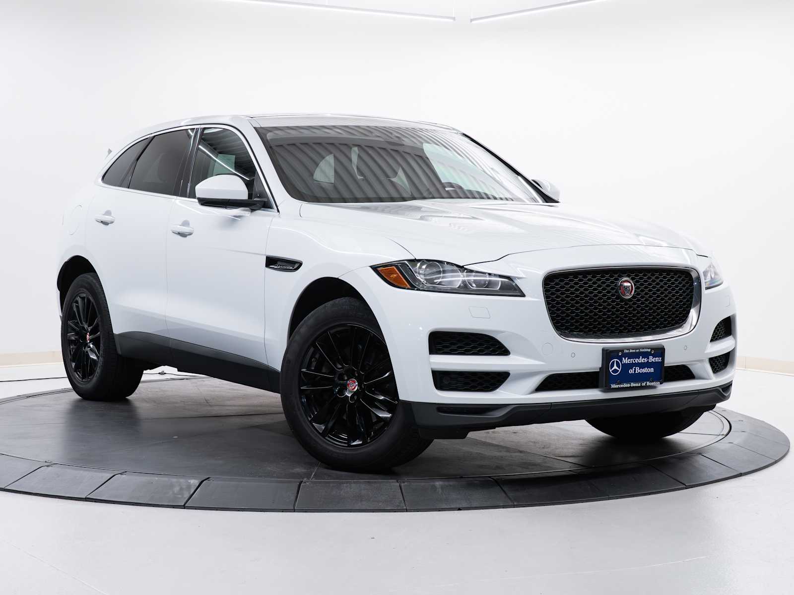 2019 Jaguar F-Pace