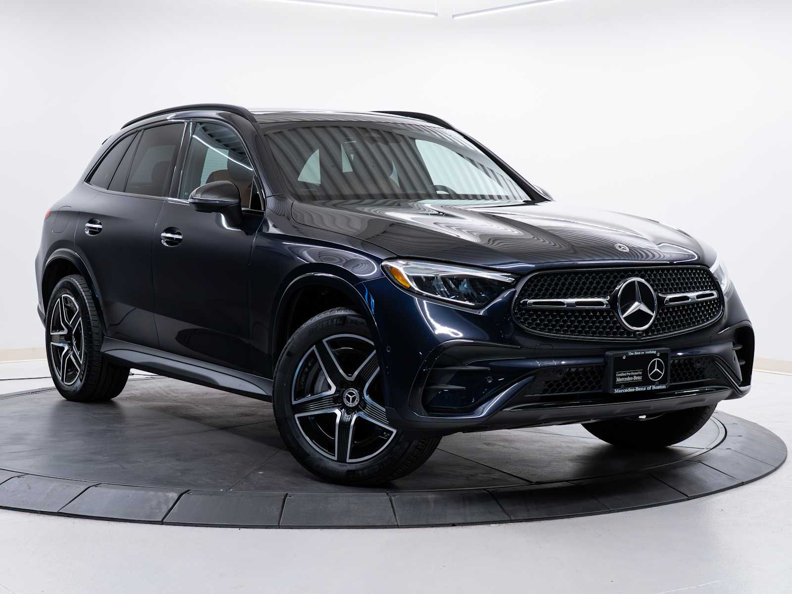 2023 Mercedes-Benz GLC