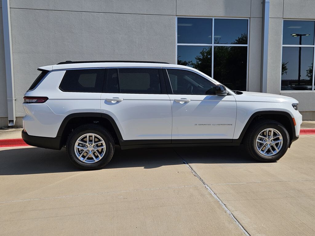 New 2026 Jeep Grand Cherokee L LAREDO X 4X2 Sport Utility