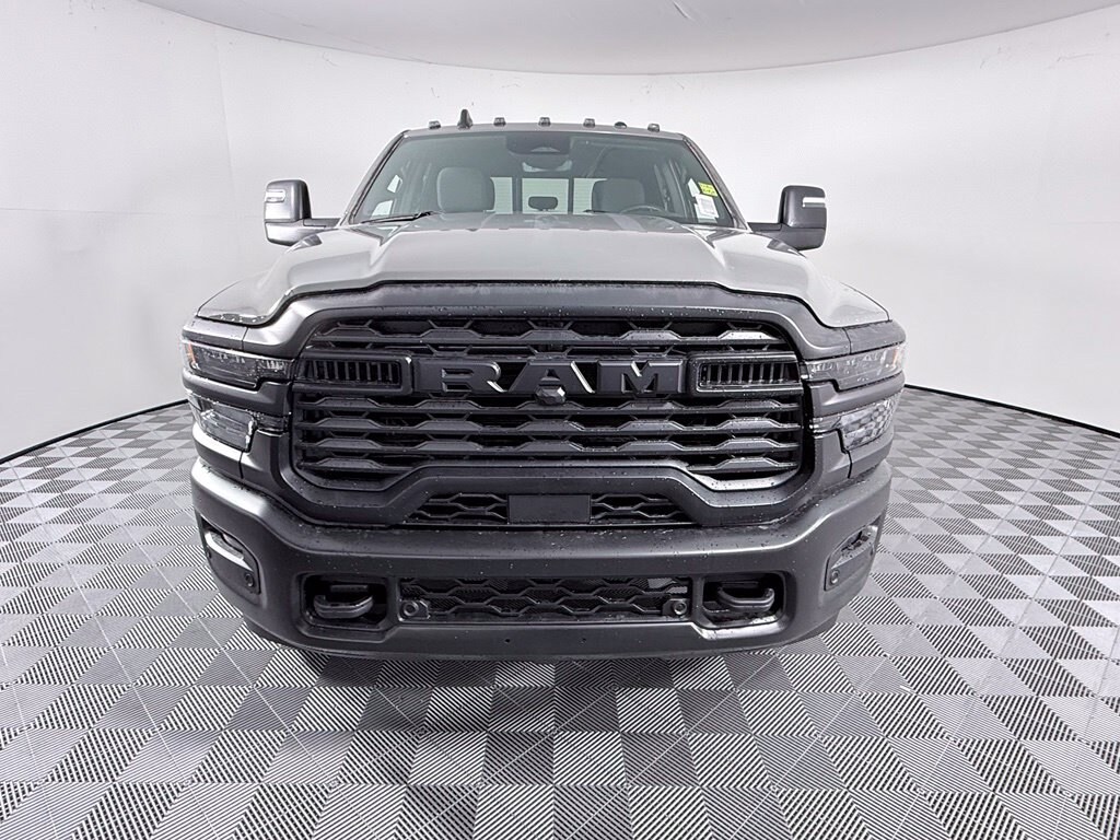 New 2026 Ram 2500 TRADESMAN CREW CAB 4X4 6'4 BOX Pickup