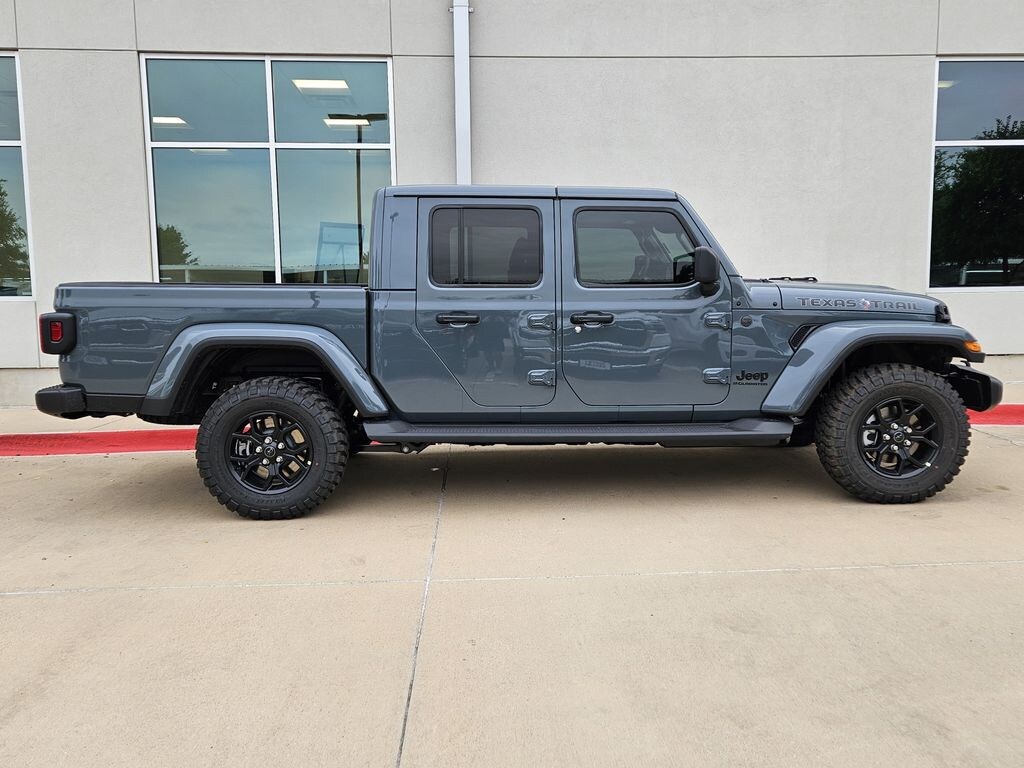 New 2026 Jeep Gladiator TEXAS TRAIL 4X4 Pickup