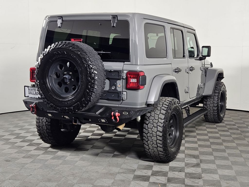 Used 2022 Jeep Wrangler Unlimited Sahara Altitude SUV