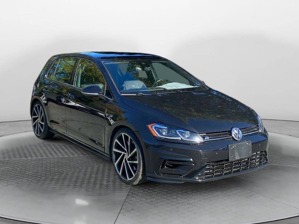 Used 2018 Volkswagen Golf R 2.0T w/DCC & Navigation Hatchback