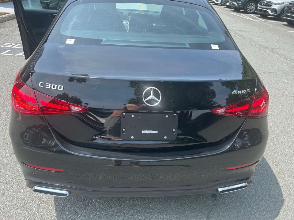 2025 Mercedes-Benz C-Class Sedan C 300 - Photo 14