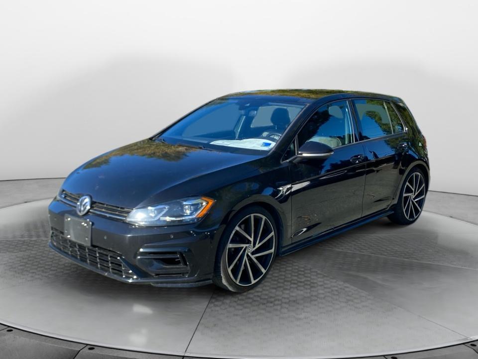 Used 2018 Volkswagen Golf R 2.0T w/DCC & Navigation Hatchback