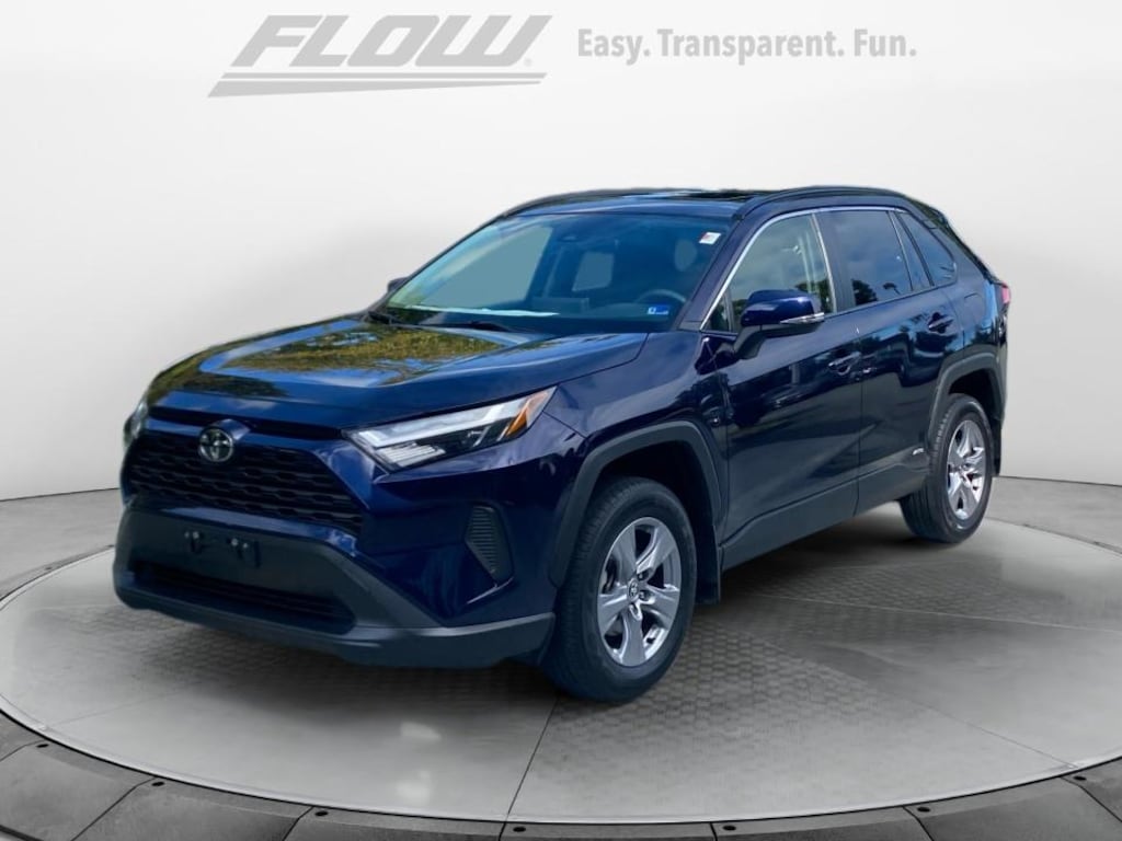 Used 2025 Toyota RAV4 HÃbrido Hybrid XLE SUV