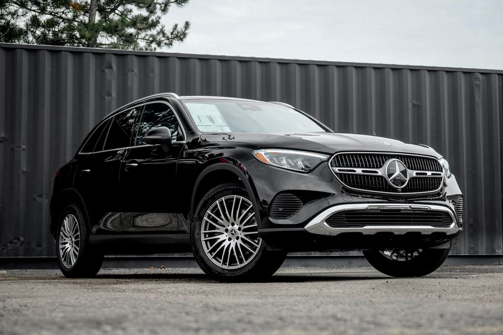 New 2026 Mercedes-Benz GLC 300 4MATIC SUV
