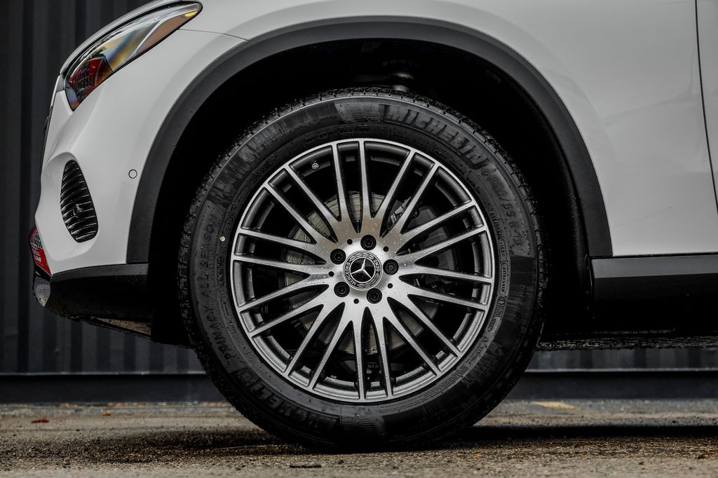 New 2026 Mercedes-Benz GLC GLC 300 SUV