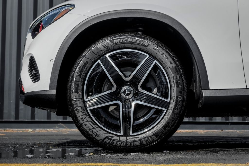New 2027 Mercedes-Benz GLC GLC 300 SUV