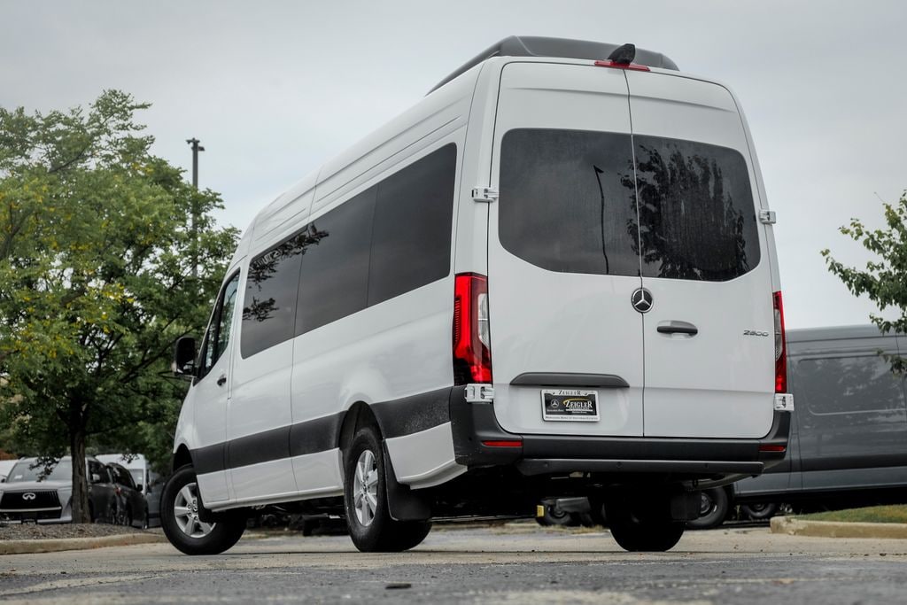 New 2026 Mercedes-Benz Sprinter 2500 Passenger 170 WB Minivan/Van