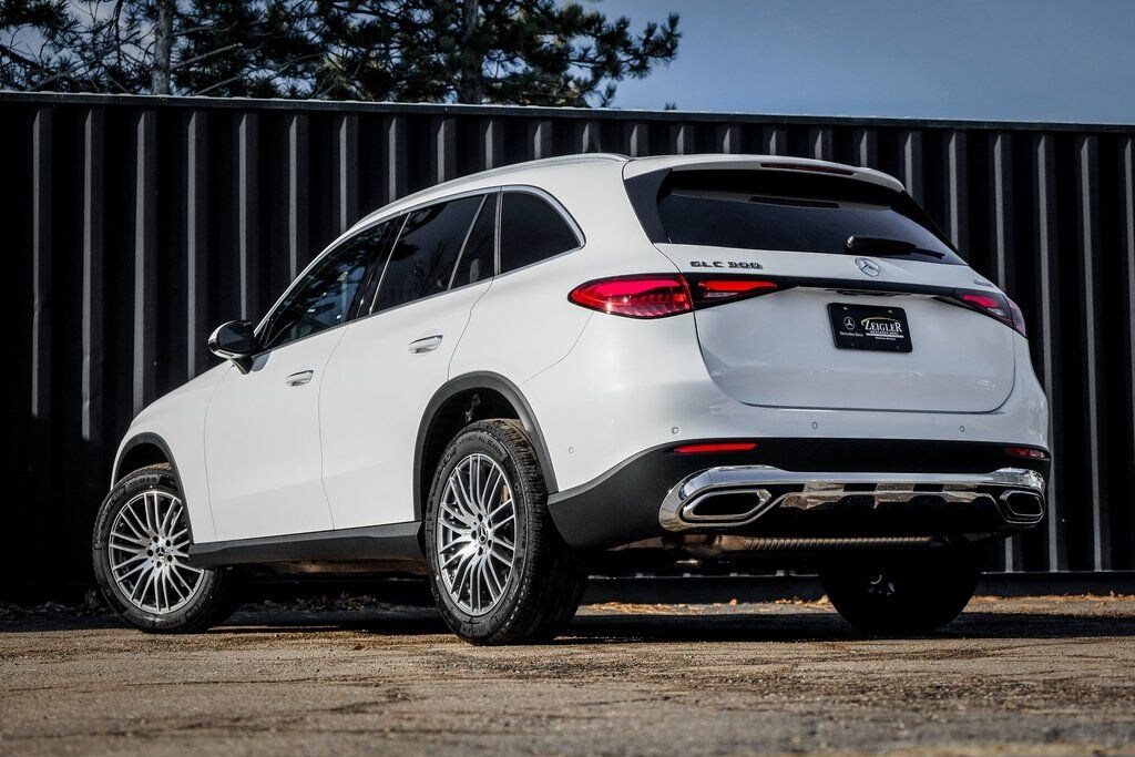 New 2026 Mercedes-Benz GLC 300 4MATIC SUV