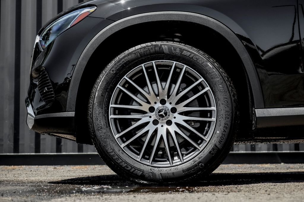 New 2026 Mercedes-Benz GLC GLC 300 SUV