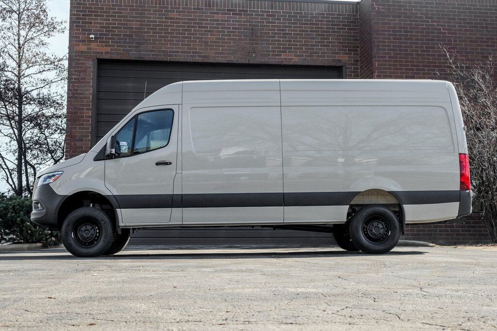 New 2026 Mercedes-Benz Sprinter 2500 High Roof 4-Cyl Diesel HO Van Cargo Van