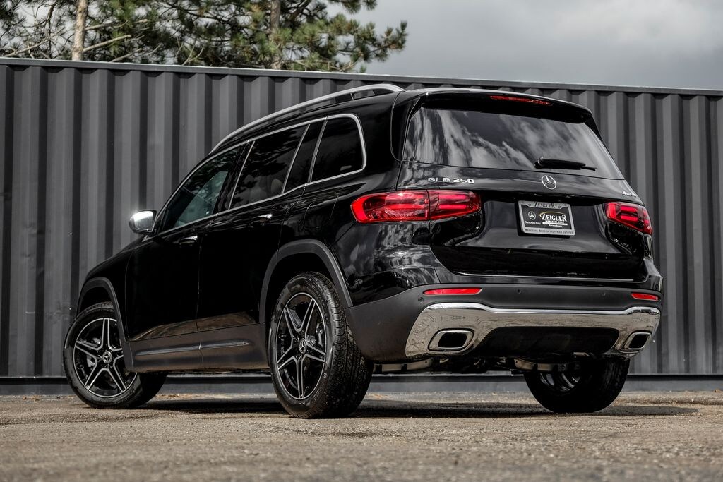 New 2026 Mercedes-Benz GLB 250 4MATIC SUV