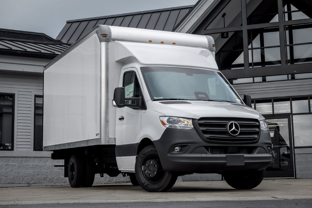 New 2026 Mercedes-Benz Sprinter 4500 Cab Chassis 170 WB Cab/Chassis