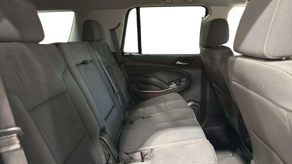 2020 GMC Yukon SLE - Photo 13