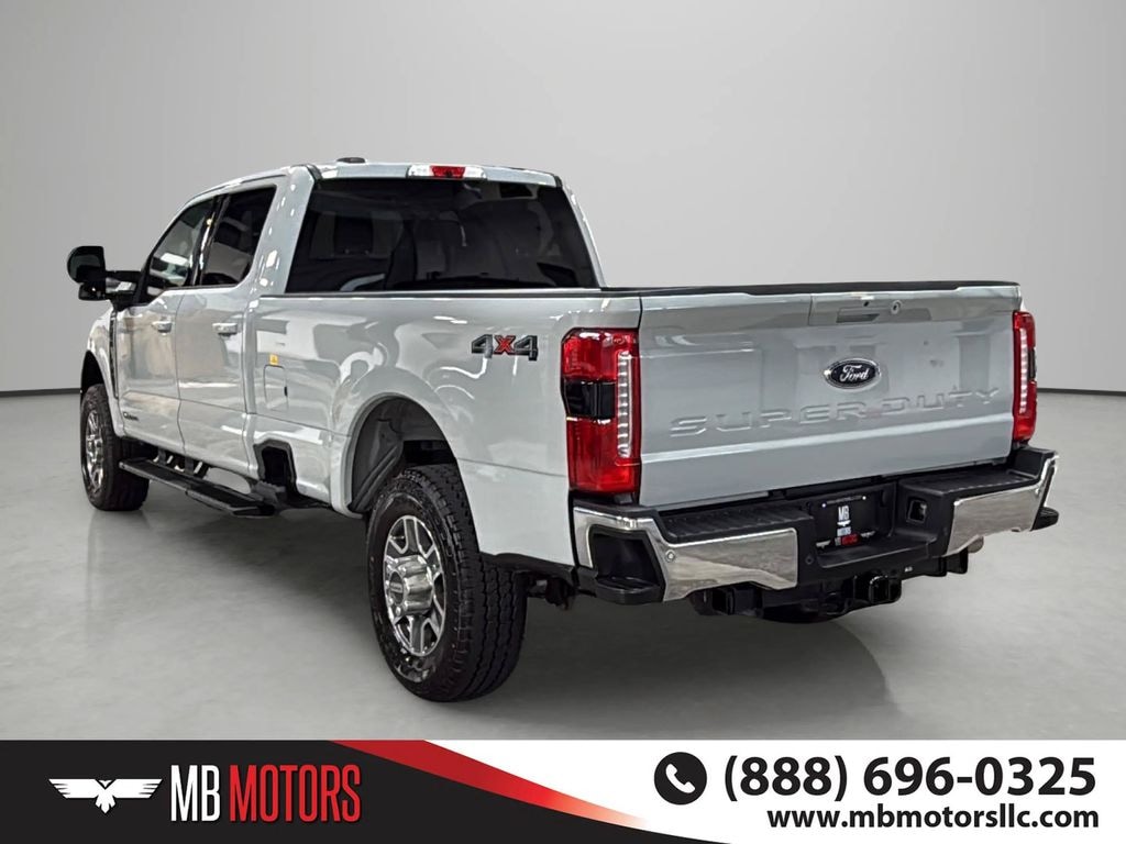 Used 2025 Ford F-350SD Lariat Truck