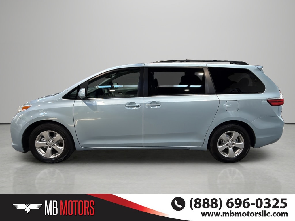 Used 2017 Toyota Sienna LE Van