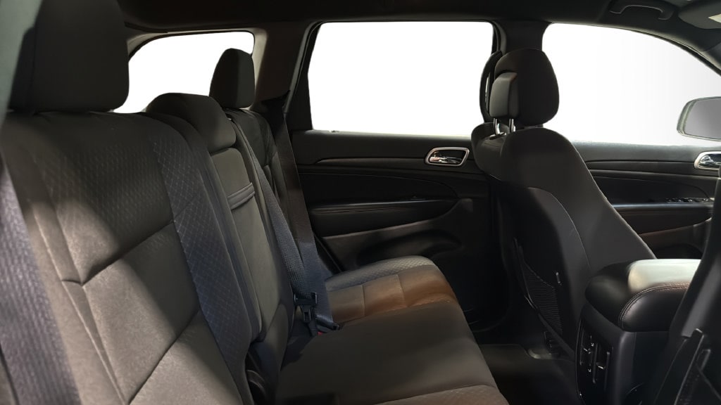 2018 Jeep Grand Cherokee Laredo - Photo 18