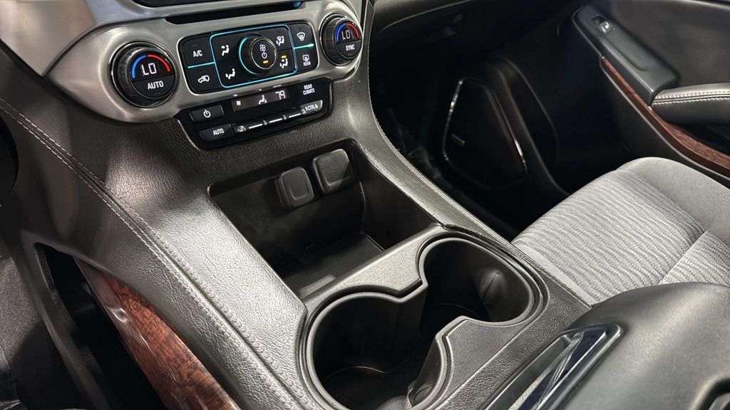 2020 GMC Yukon SLE - Photo 30
