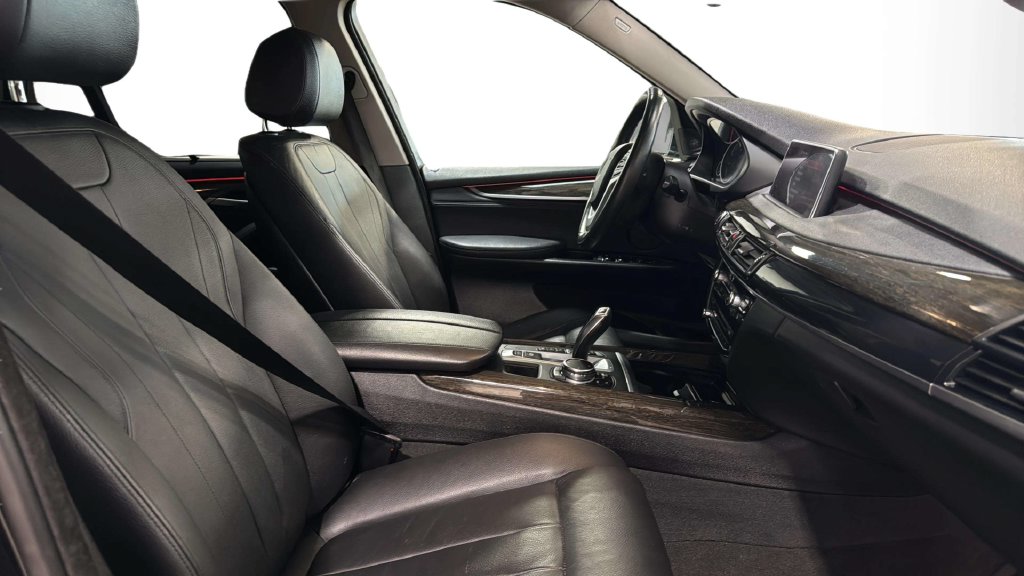 2016 BMW X5 xDrive35i - Photo 11